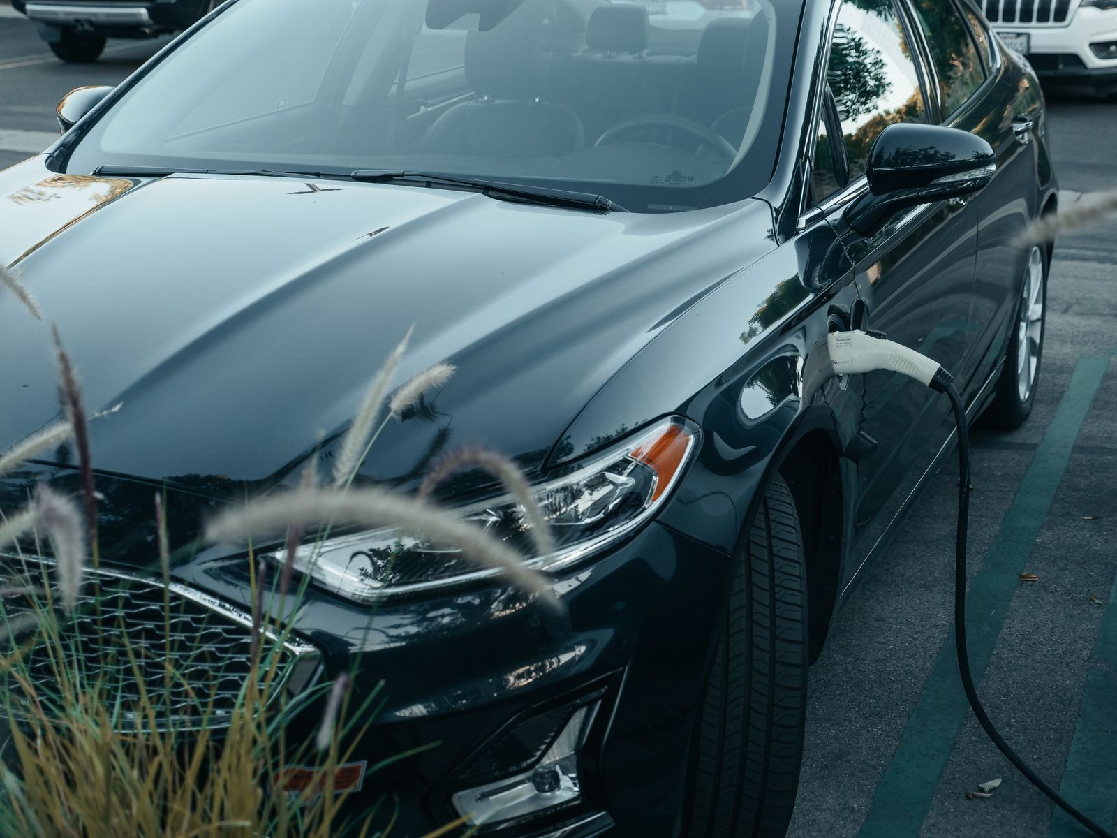 EV charging cost comparison